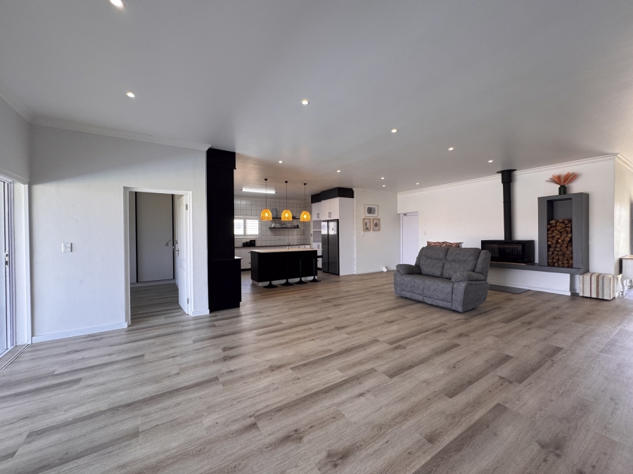 3 Bedroom Property for Sale in Country Club Western Cape